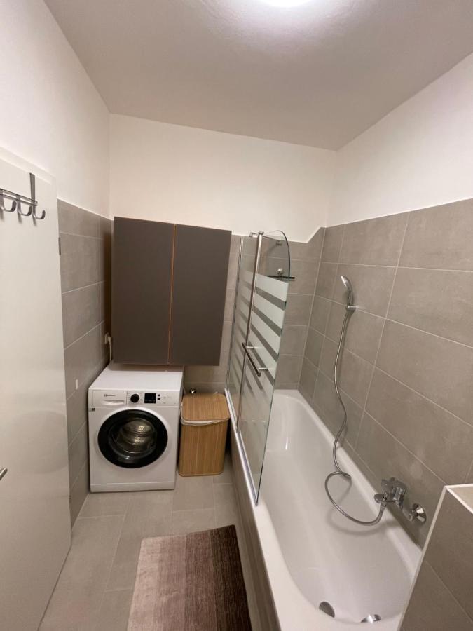 Ruhige Ferienwohnung 로스토크 외부 사진